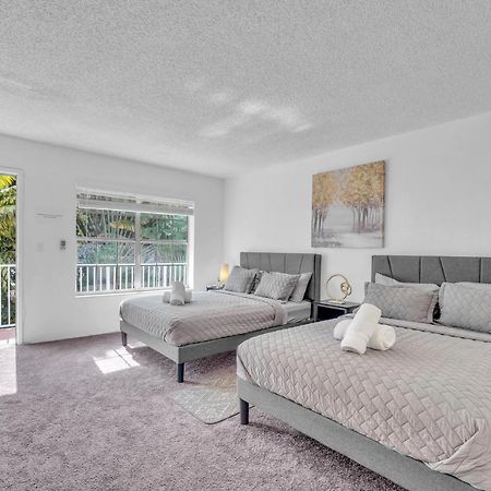 Amazing 5 - Bed Apartments Perfect For A Large Family Bal Harbour Esterno foto